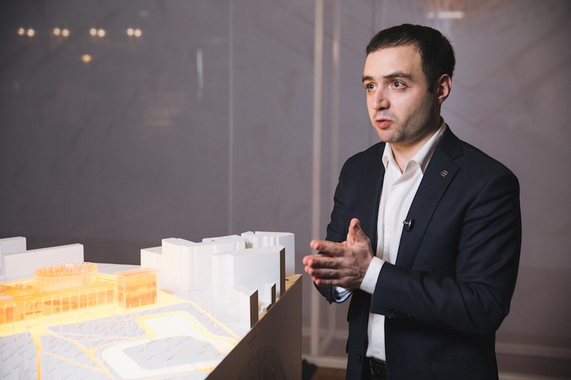 Московский дворец молодежи представил концепцию реконструкции на выставке в честь 30-летия здания